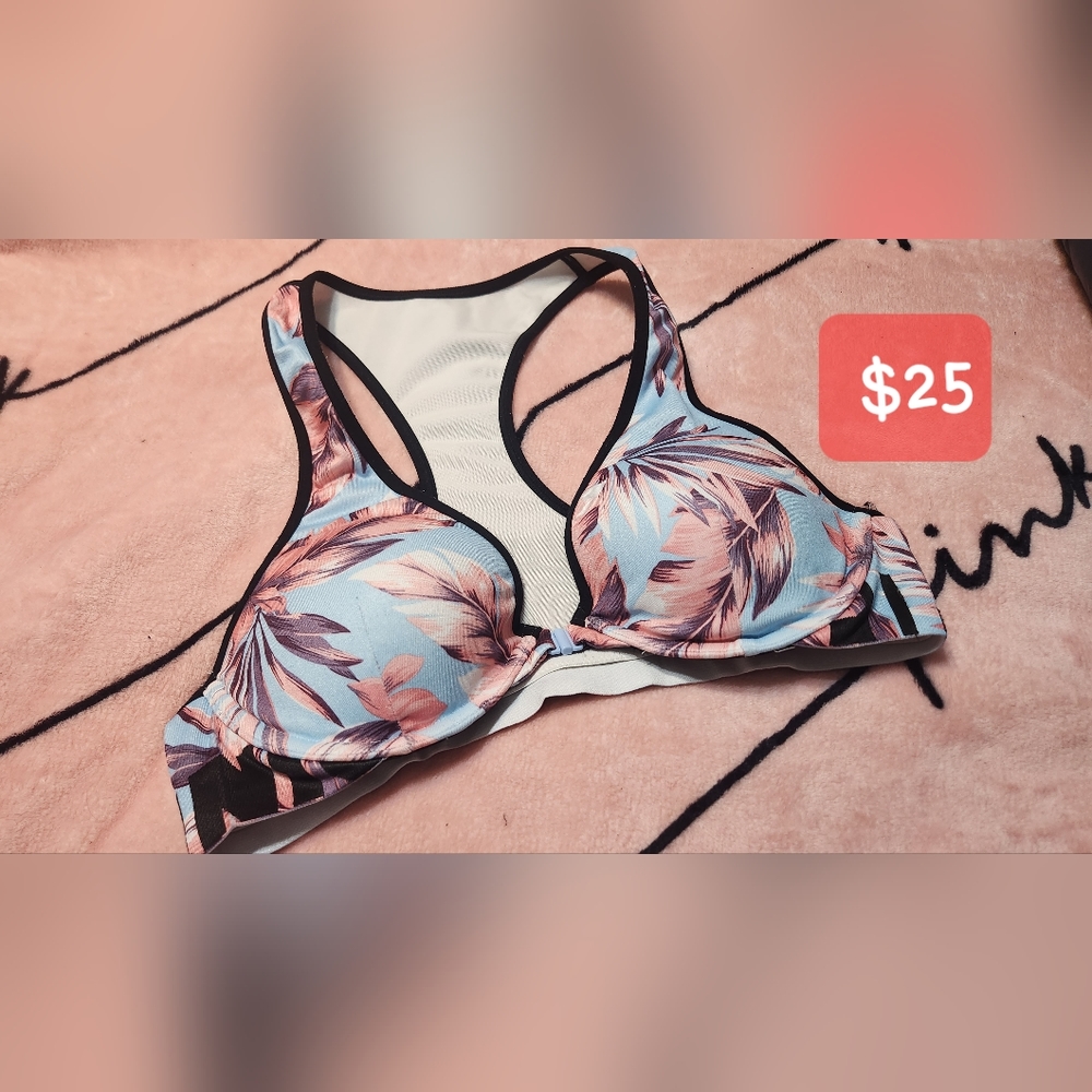 Sports bra